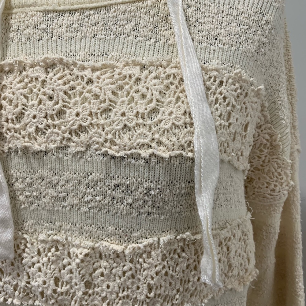 Free People sweater hoodie - Picture 2 of 9